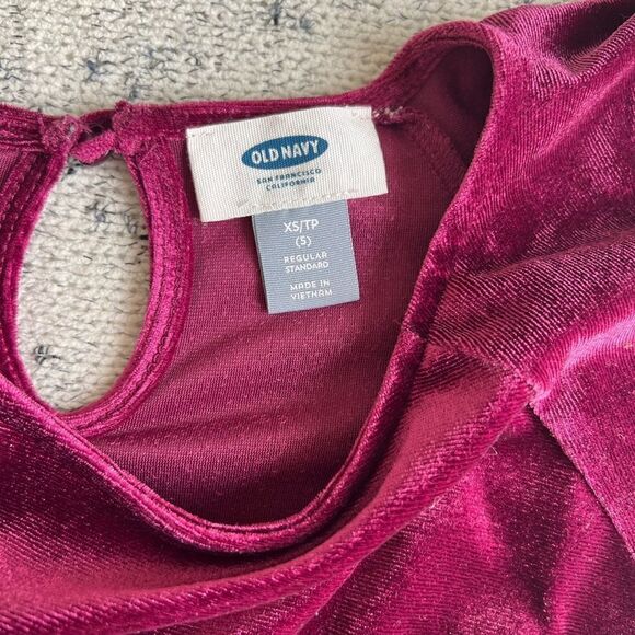 Old Navy Velvet Girl Dress size 5 - Picture 3 of 4